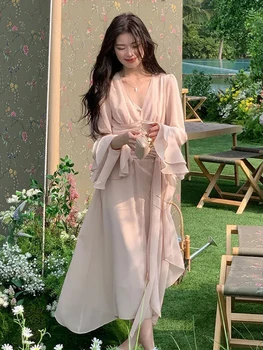 Корейското винтажное рокля във френски стил за жени 2023, ново модно женствена рокля с V-образно деколте и изгорени ръкави, елегантен шик дамски официални рокли midi